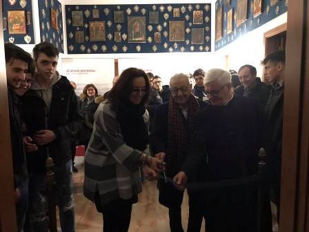 “Longobardi in vetrina”: inaugurata la mostra nei Musei TECUM del Santuario di San Michele e parte il tour di presentazione a Milano, Torino, Firenze 