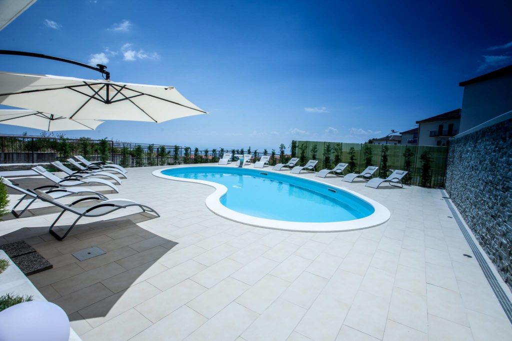 piscina-hd-1024x683.