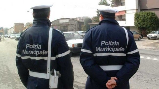 Selezione pubblica per la copertura di n. 1 posto, di "responsabile della polizia municipale  - avviso ai candidati