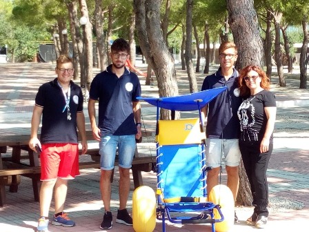 Con le sedie job le spiagge di Monte Sant’Angelo sono accessibili anche ai diversamente abili