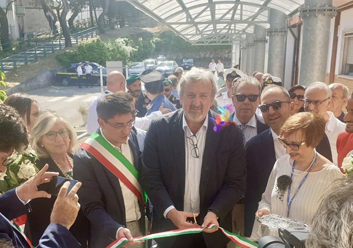 Inaugurato dal Presidente Emiliano e dal Direttore Piazzolla il Presidio Territoriale di Assistenza